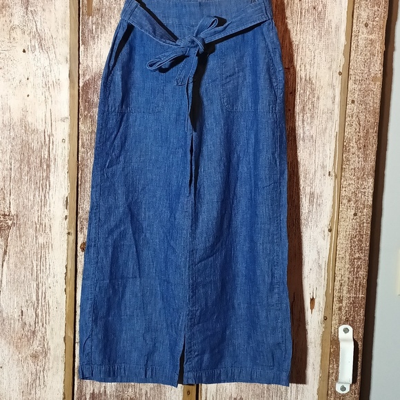 GAP Pants - Cotton linen blend chambray wide leg cropped pull on pant size 8 Gap